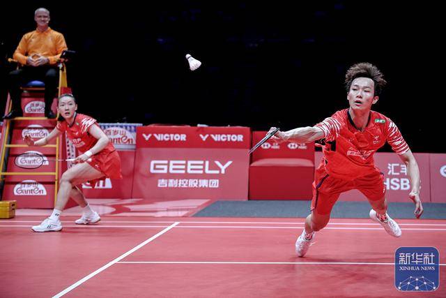 羽毛球世巡赛总决赛丨蒋振邦/魏雅欣晋级混双决赛