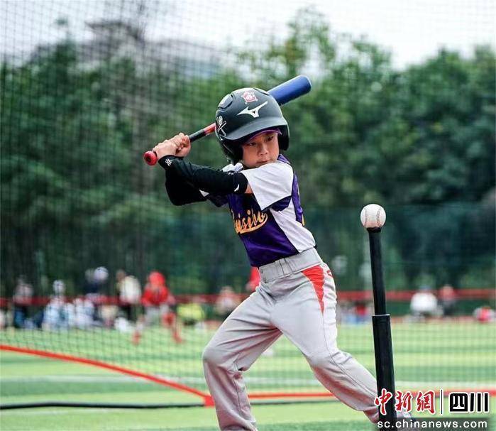 棒球少年挥棒启航 MLB CUP秋季公开赛成都站收官