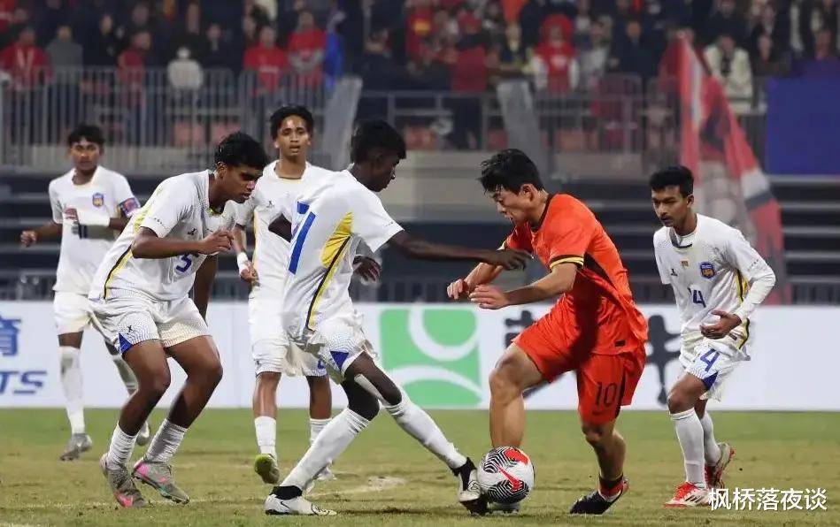 38球0封！U17国足四连胜狂飙，打平=出线，7人破门演绎立体进攻