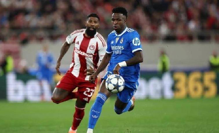 4-3险胜！姆巴佩独进四球，维尼修斯成皇马进攻体系灵魂人物